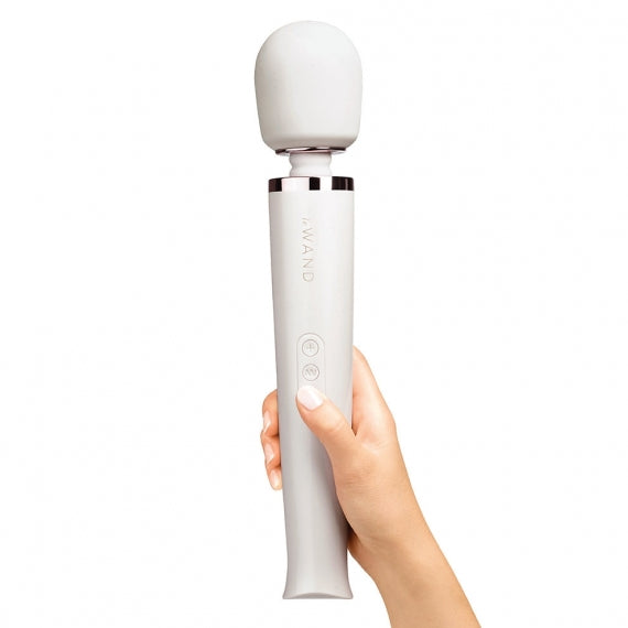 LE WAND RECHARGABLE VIBRATING MASSAGER